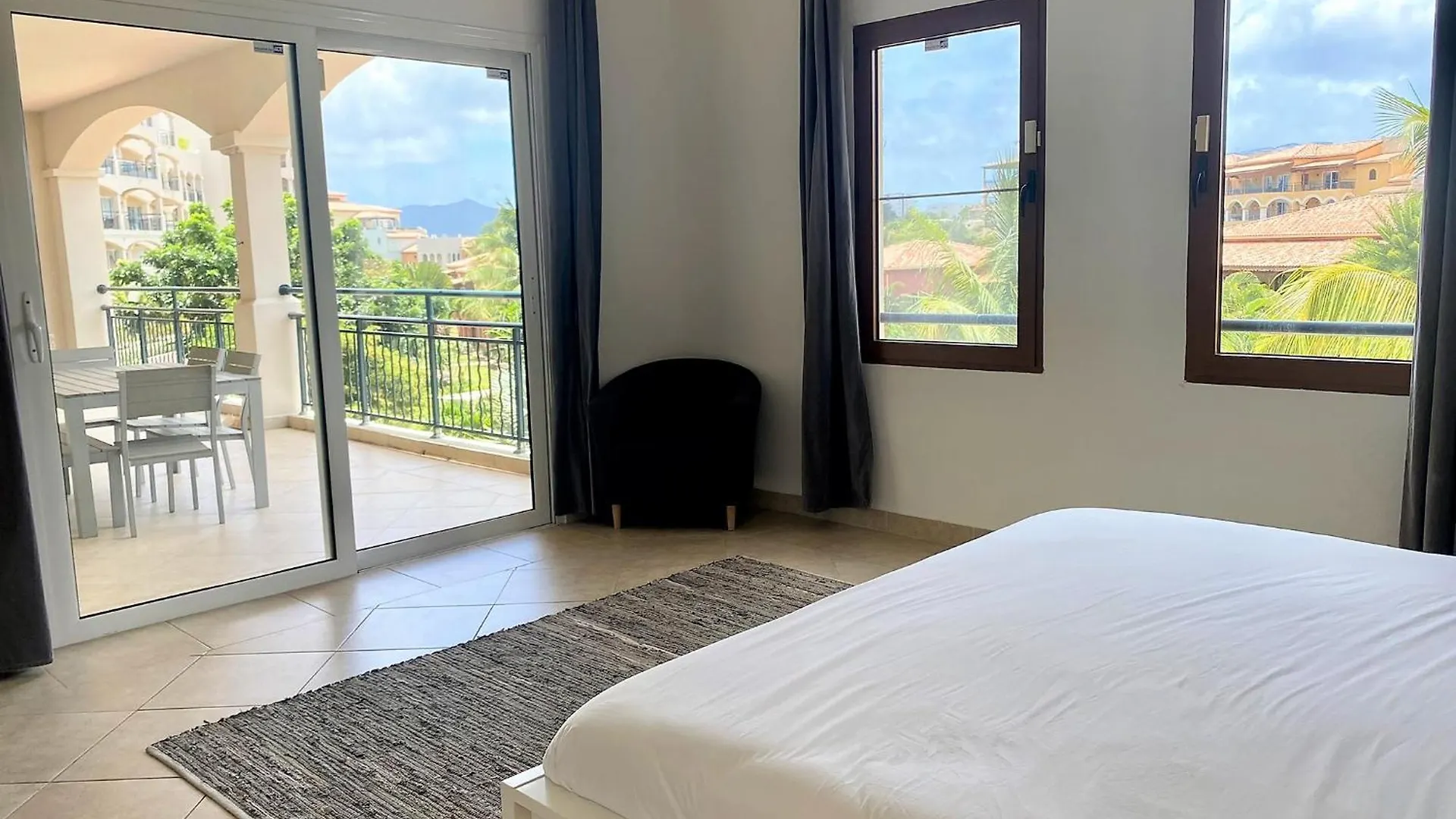 The Hotel Porto Cupecoy Philipsburg  Appartement